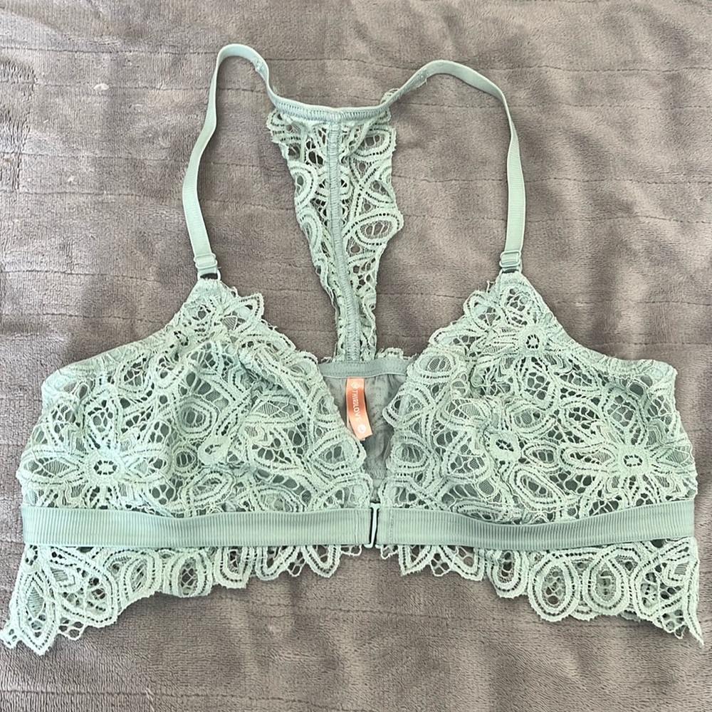 Unlined bralette. Lot of 2.  Size L. Front closure and adjustable straps